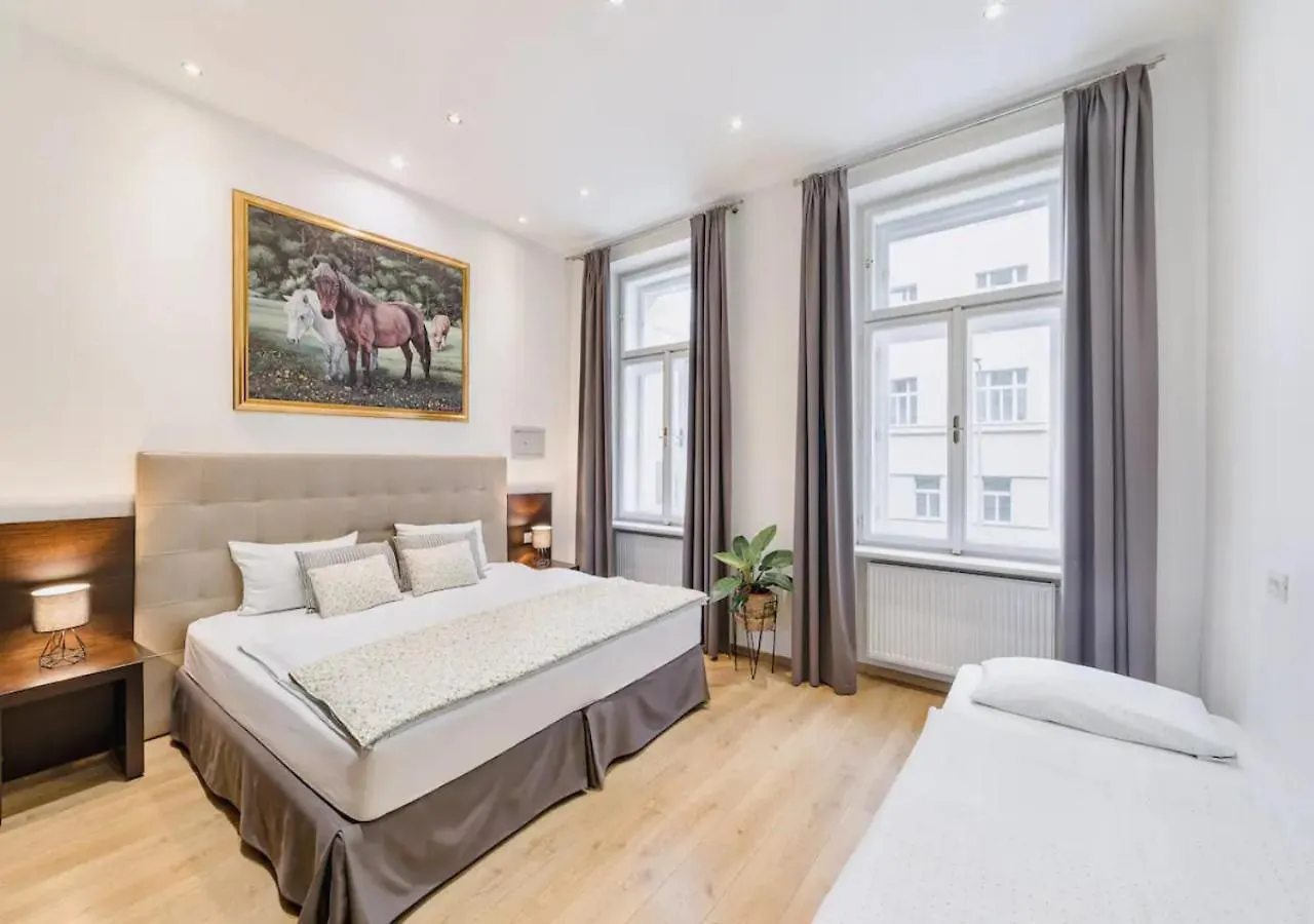 Premiere Dubcek Apartment Praga Repubblica Ceca